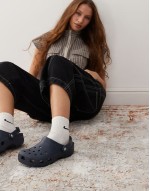 unisex classic clogs in navy