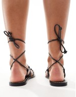 leather lace up sandals in black