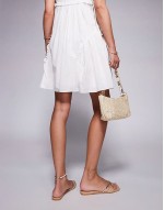 Simmi London Saffy square toe flat sandals in beige